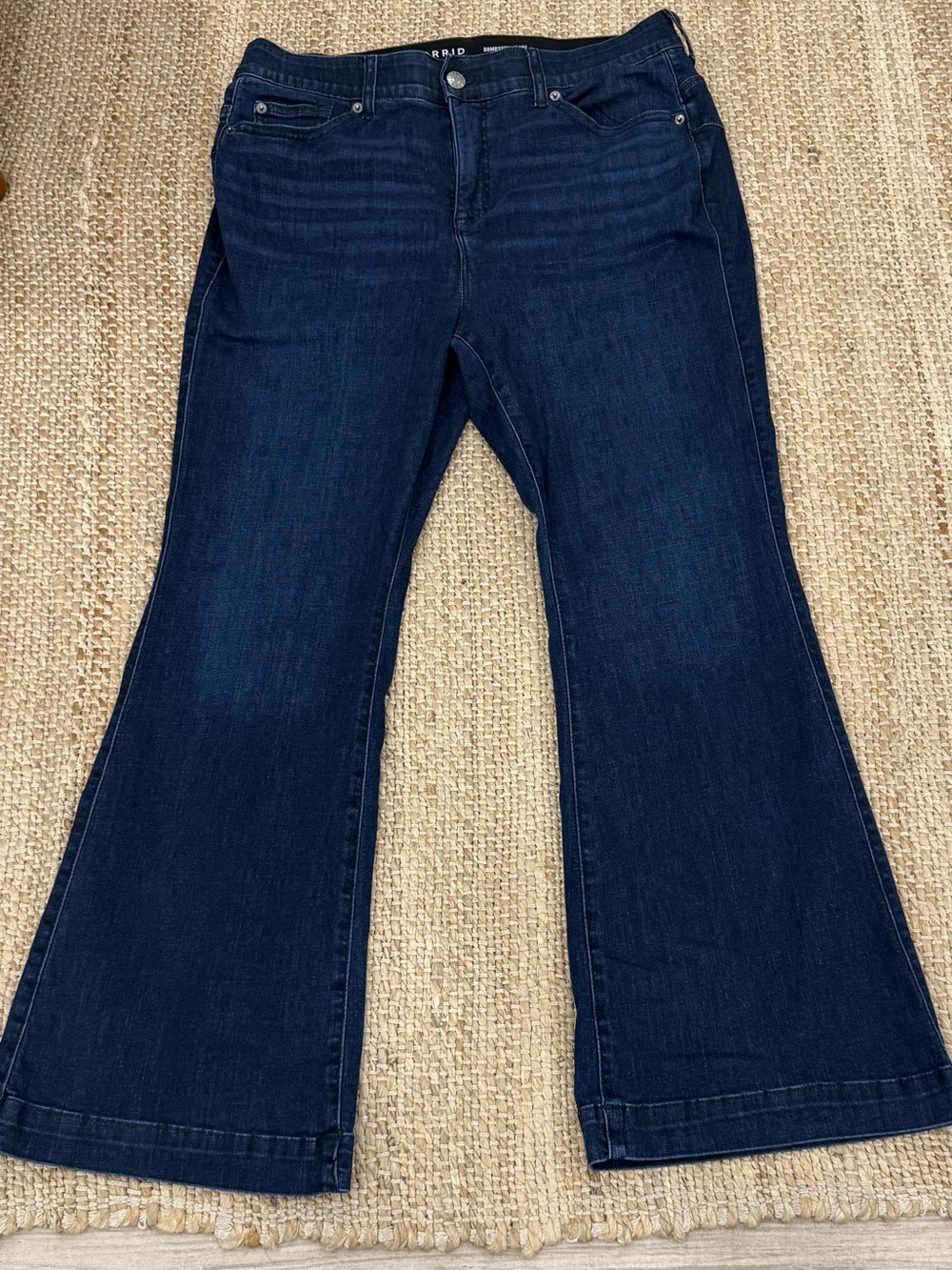 NWT Torrid Bombshell Flare Super Soft High Rise Jeans in New Moon indigo Sz 14S